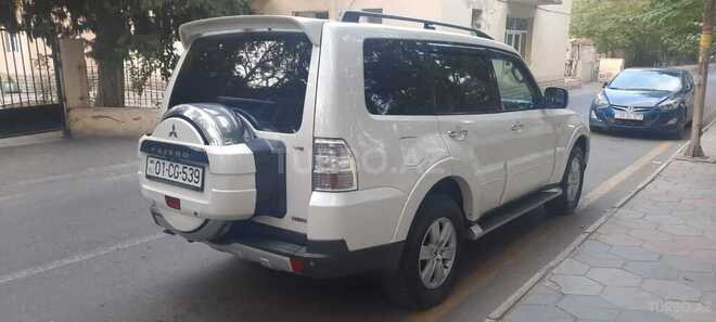 Mitsubishi Pajero 2008, 196,000 km - 3.0 l - Bakı