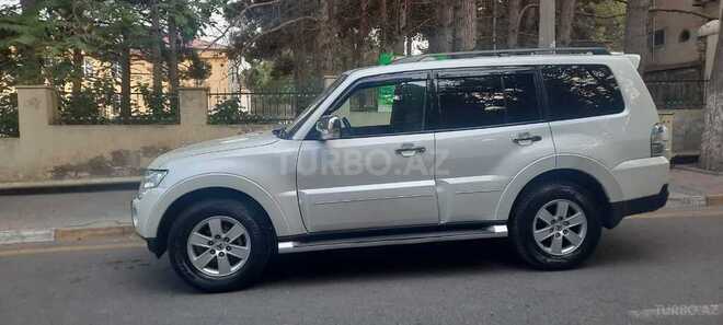 Mitsubishi Pajero 2008, 196,000 km - 3.0 l - Bakı
