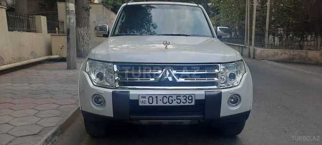 Mitsubishi Pajero 2008, 196,000 km - 3.0 l - Bakı