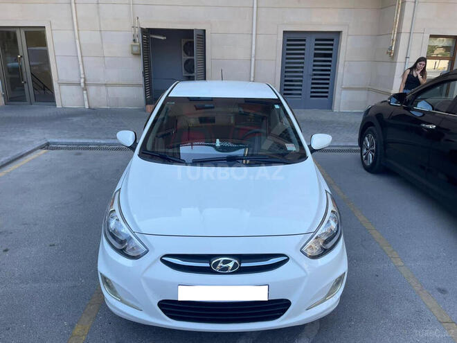 Hyundai Accent 2015, 104,607 km - 1.6 l - Bakı