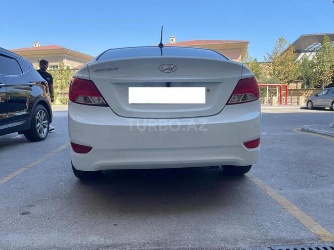 Hyundai Accent 2015, 104,607 km - 1.6 l - Bakı