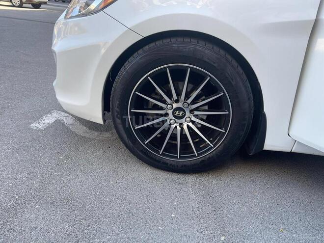 Hyundai Accent 2015, 104,607 km - 1.6 l - Bakı