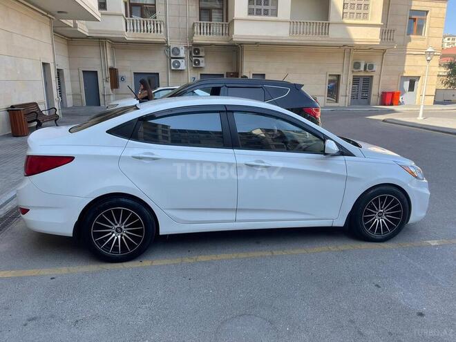 Hyundai Accent 2015, 104,607 km - 1.6 l - Bakı