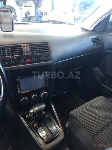 Volkswagen Golf 2003, 208,000 km - 2.0 l - Bakı