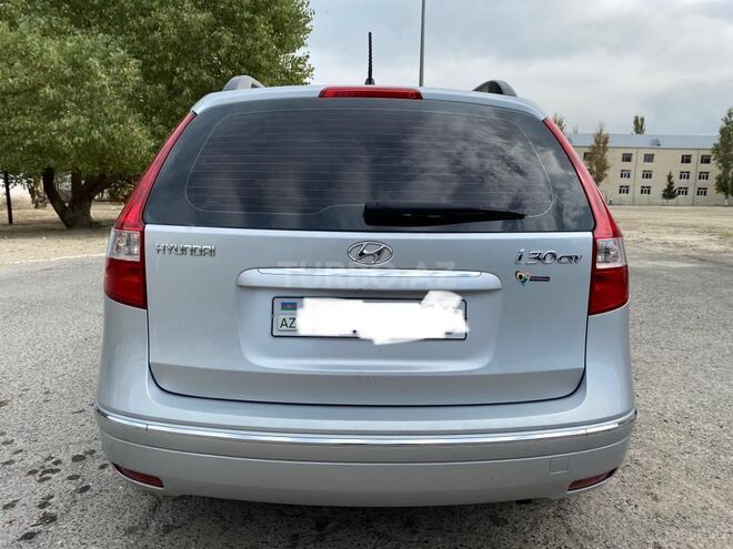 Hyundai i30 2009, 240,000 km - 1.4 l - Sumqayıt