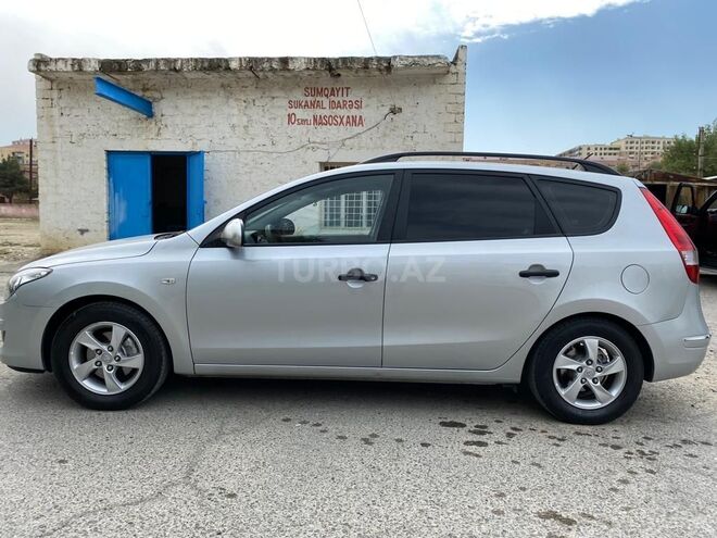 Hyundai i30 2009, 240,000 km - 1.4 l - Sumqayıt