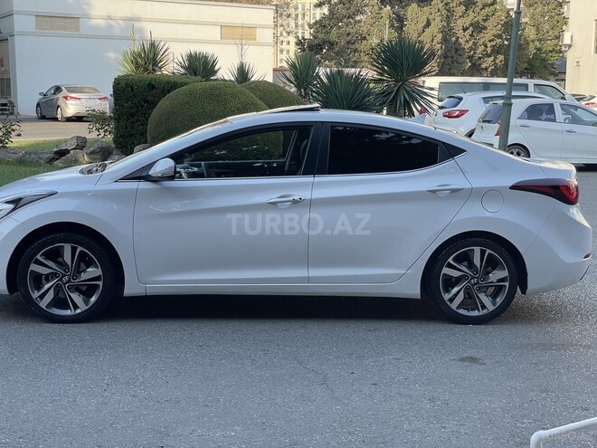 Hyundai Elantra 2014, 137,000 km - 1.8 l - Bakı