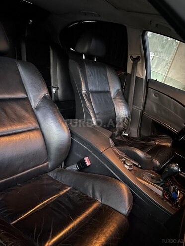 BMW 525 2004, 380,000 km - 2.5 l - Salyan