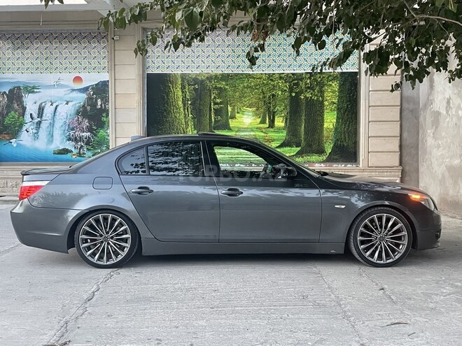 BMW 525 2004, 380,000 km - 2.5 l - Salyan