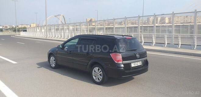 Opel Astra 2005, 209,700 km - 1.6 л - Bakı