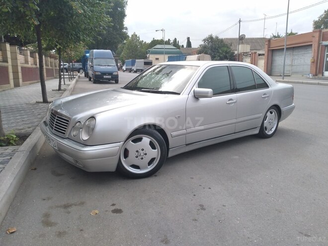 Mercedes E 260 1998, 378,000 km - 2.6 l - Mingəçevir