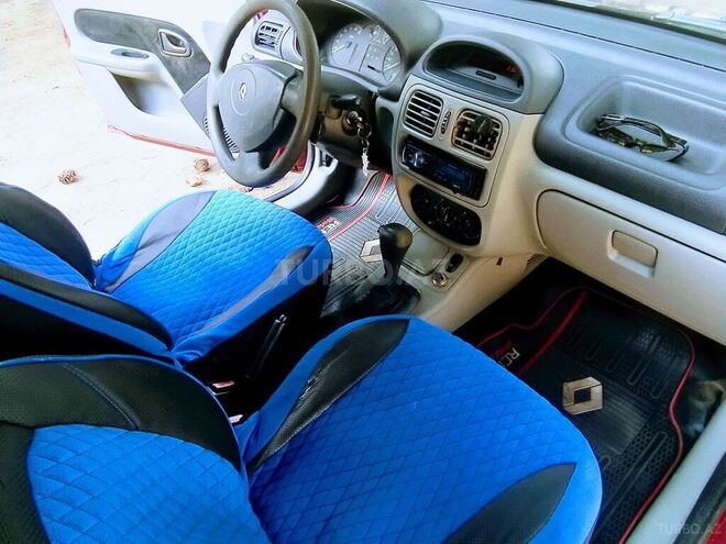 Renault Clio 2003, 375,000 km - 1.4 l - Bakı