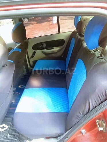 Renault Clio 2003, 375,000 km - 1.4 l - Bakı