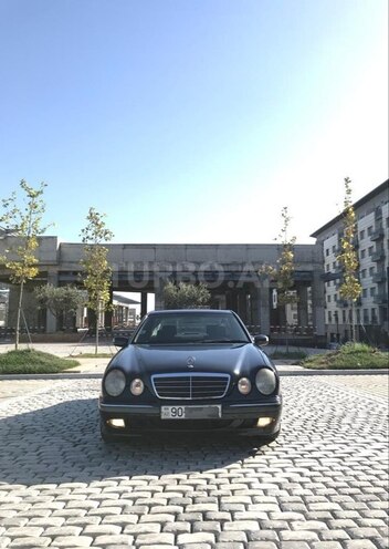 Mercedes E 240 2001, 350,000 km - 2.6 л - Bakı