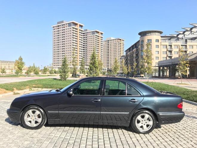 Mercedes E 240 2001, 350,000 km - 2.6 л - Bakı