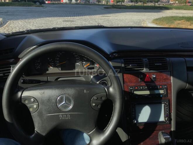 Mercedes E 240 2001, 350,000 km - 2.6 л - Bakı