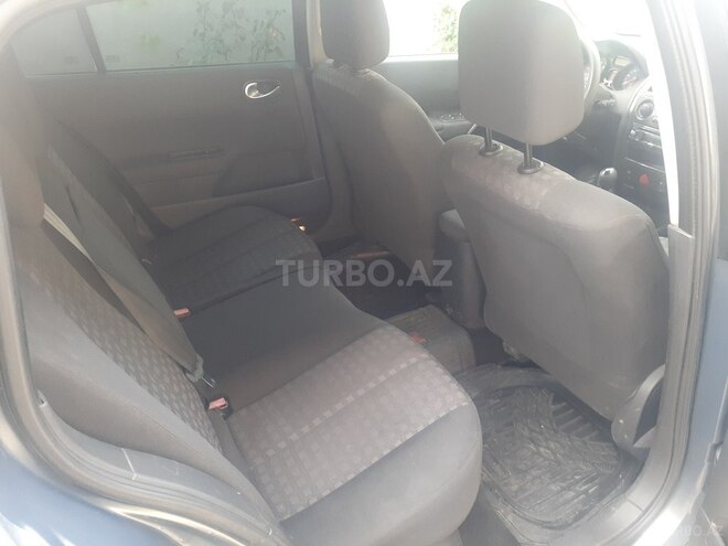 Renault Megane 2006, 207,000 km - 1.9 л - Şamaxı