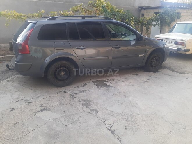 Renault Megane 2006, 207,000 km - 1.9 л - Şamaxı