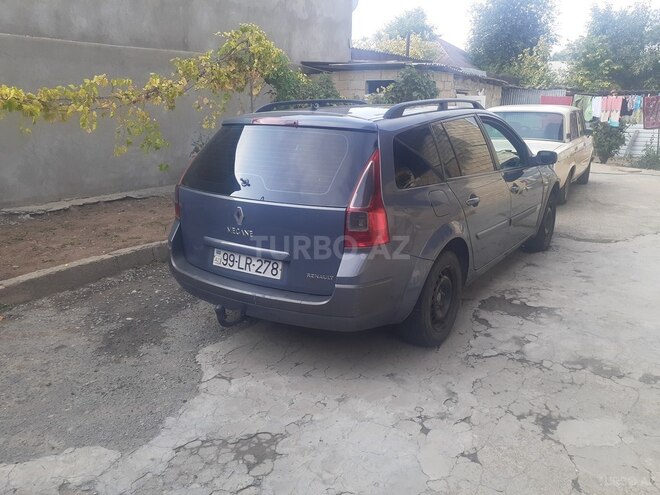 Renault Megane 2006, 207,000 km - 1.9 л - Şamaxı