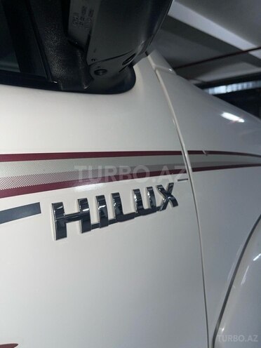Toyota Hilux 2012, 165,200 km - 2.5 l - Bakı