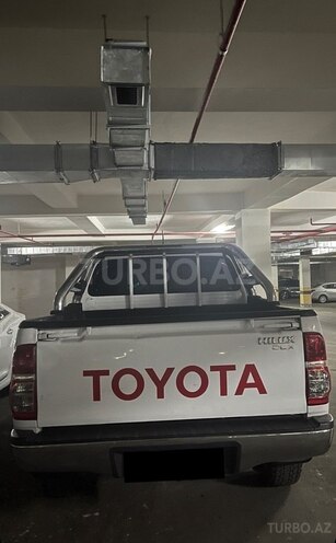 Toyota Hilux 2012, 165,200 km - 2.5 l - Bakı