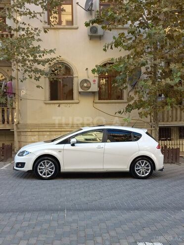SEAT Leon 2011, 173,000 km - 2.0 l - Bakı