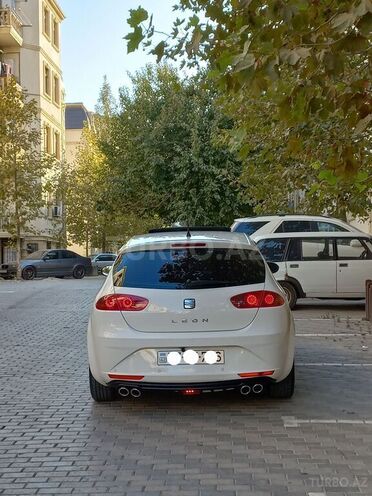 SEAT Leon 2011, 173,000 km - 2.0 l - Bakı
