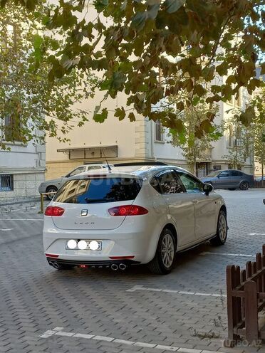 SEAT Leon 2011, 173,000 km - 2.0 l - Bakı