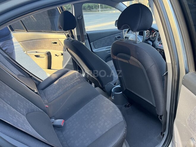 Kia Rio 2009, 200,000 km - 1.5 л - Bakı