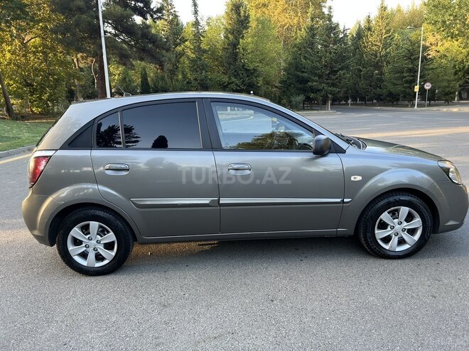 Kia Rio 2009, 200,000 km - 1.5 л - Bakı