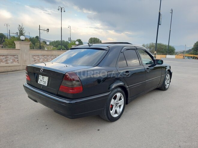 Mercedes C 230 1999, 325,166 km - 2.3 л - Qazax