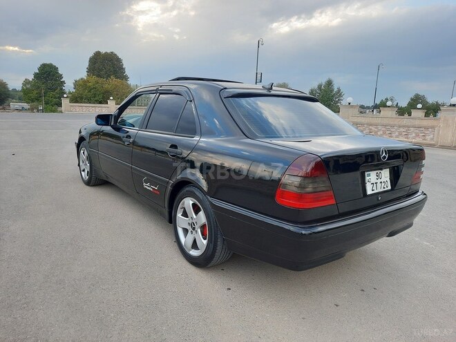 Mercedes C 230 1999, 325,166 km - 2.3 л - Qazax