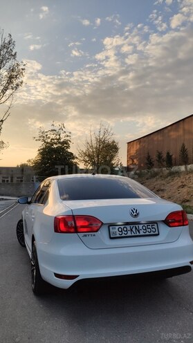 Volkswagen Jetta 2013, 94,000 km - 1.6 л - Bakı