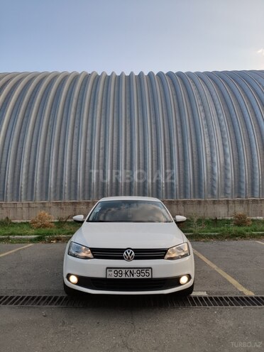 Volkswagen Jetta 2013, 94,000 km - 1.6 л - Bakı