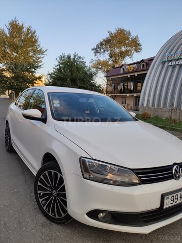 Volkswagen Jetta 2013, 94,000 km - 1.6 л - Bakı