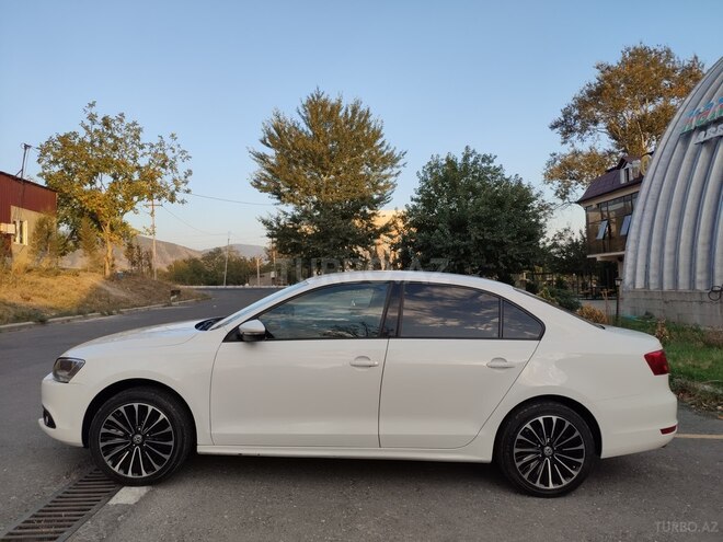 Volkswagen Jetta 2013, 94,000 km - 1.6 л - Bakı
