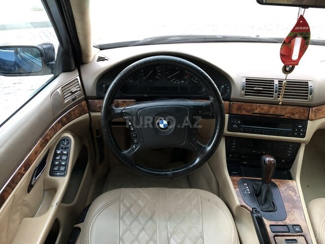 BMW 523 1998, 351,000 km - 2.5 l - Bakı