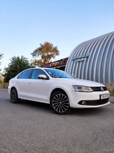 Volkswagen Jetta 2013, 94,000 km - 1.6 л - Bakı