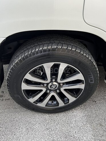 Toyota Land Cruiser 2012, 132,000 km - 4.0 л - Biləsuvar