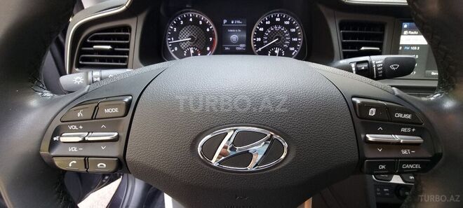 Hyundai Elantra 2020, 25,000 km - 2.0 l - Bakı