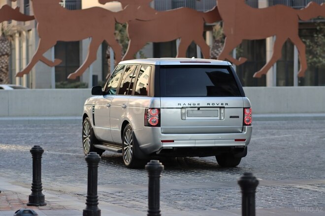 Land Rover Range Rover 2002, 370,000 km - 3.0 l - Bakı