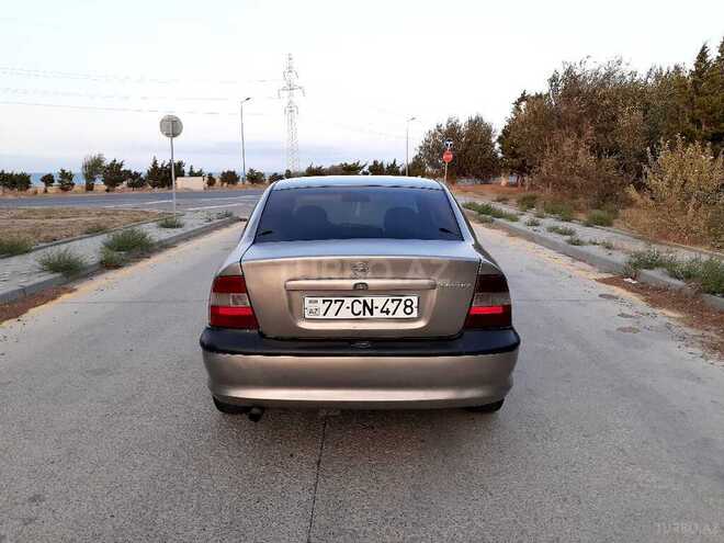 Opel Vectra 1996, 374,000 km - 1.6 л - Sumqayıt