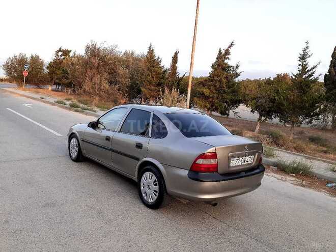 Opel Vectra 1996, 374,000 km - 1.6 л - Sumqayıt
