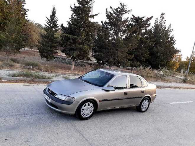 Opel Vectra 1996, 374,000 km - 1.6 л - Sumqayıt