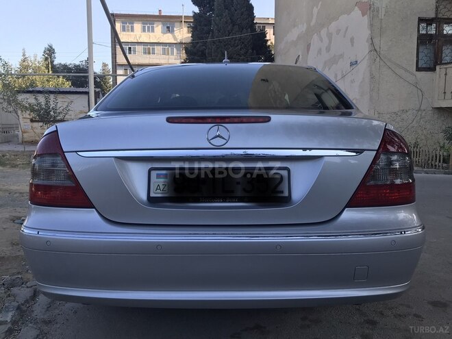 Mercedes E 280 2006, 215,000 km - 3.0 l - Bakı