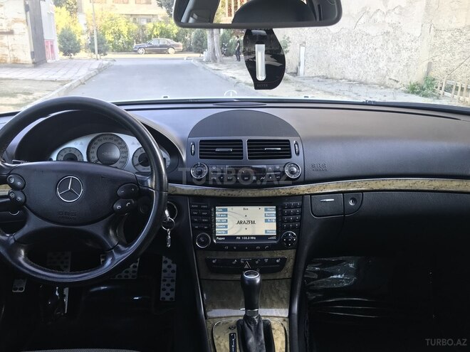 Mercedes E 280 2006, 215,000 km - 3.0 l - Bakı