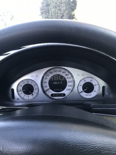 Mercedes E 280 2006, 215,000 km - 3.0 l - Bakı
