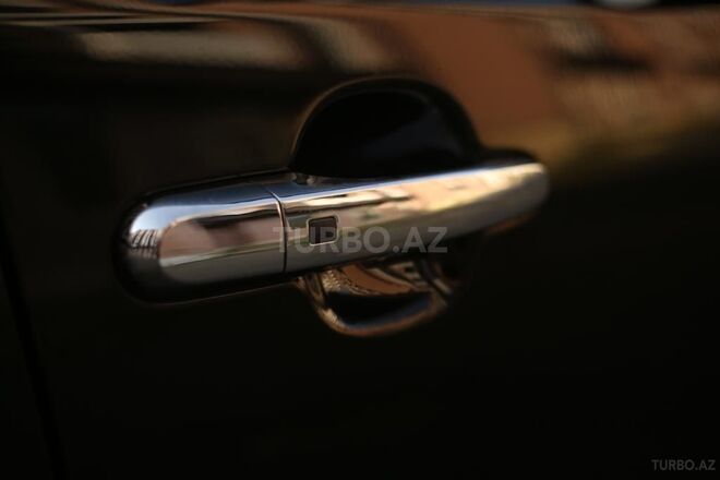 Kia Sorento 2010, 85,000 km - 2.0 l - Zaqatala