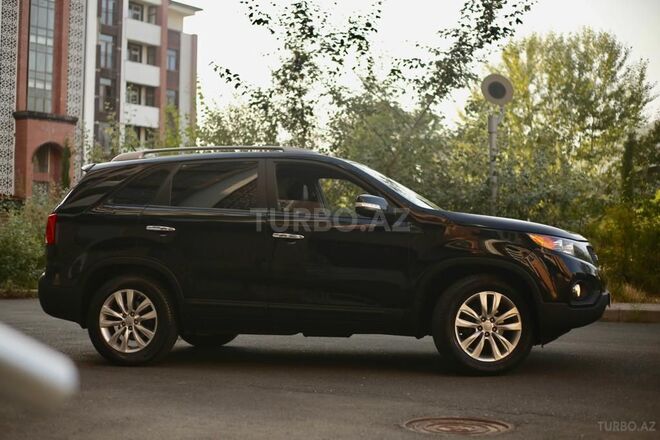 Kia Sorento 2010, 85,000 km - 2.0 l - Zaqatala