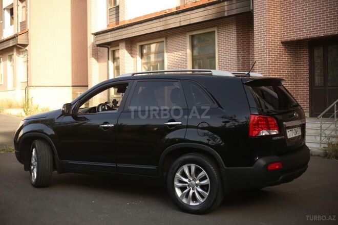 Kia Sorento 2010, 85,000 km - 2.0 l - Zaqatala